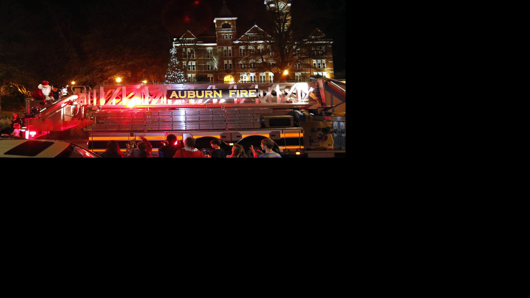 Auburn Christmas Events 2022 Downtown Auburn Christmas Parade Photo Gallery