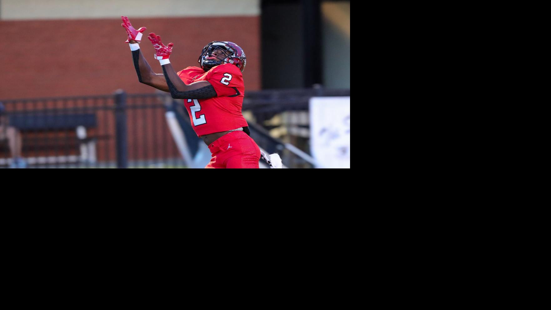 OANow.com - Central rolls over Smiths Station in Backyard Brawl image