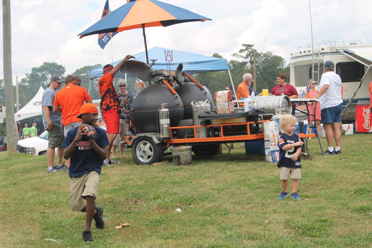 Auburn Family comes home for the weekend Photo Gallery