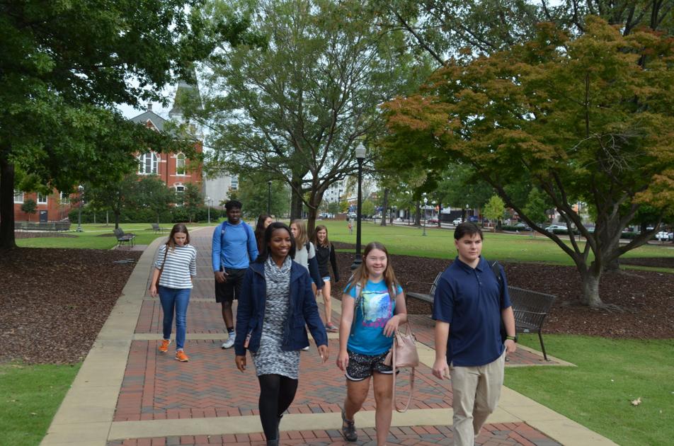 Eagles Program At Auburn University / Patten brings passion, unique life experiences, to the ... : Within the auburn creed, we pledge that we believe in the human touch and mutual helpfulness that brings happiness to all.