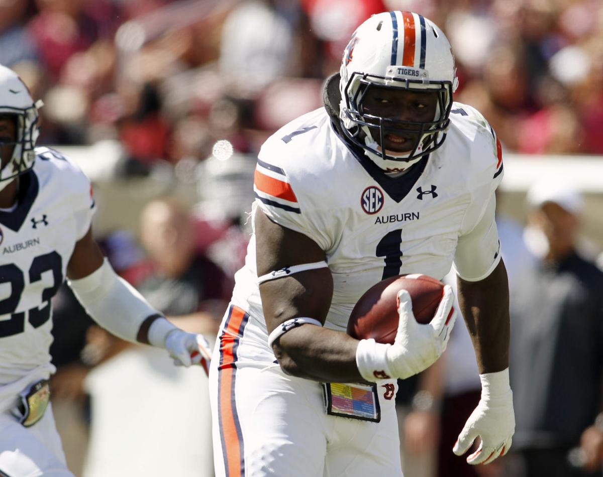 Montravius Adams First Auburn Player Taken In The 2017 Nfl Draft Goes To Green Bay Packers In Round 3 Auburn University Sports News Oanow Com