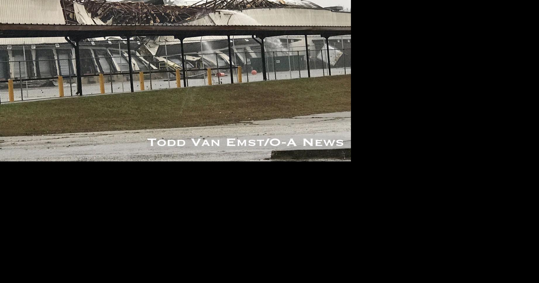 Warehouse roof collapses during storm in Opelika