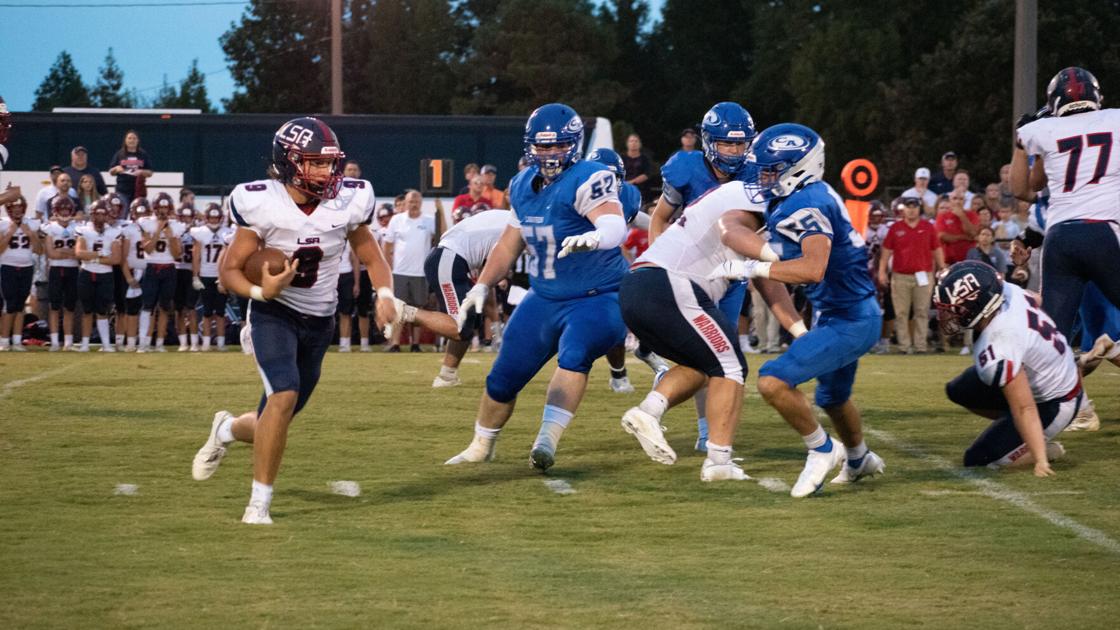 OANow.com - Dearing, McKelvey lead two-headed quarterback attack for Lee-Scott image