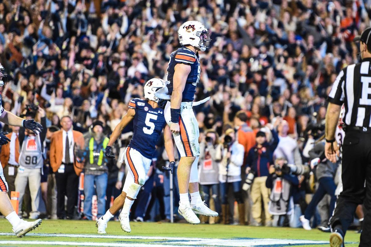 Georgia vs Auburn Football
