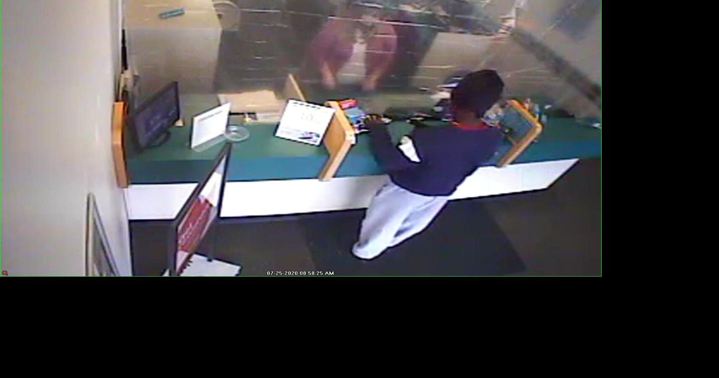 Opelika police investigate weekend armed robbery