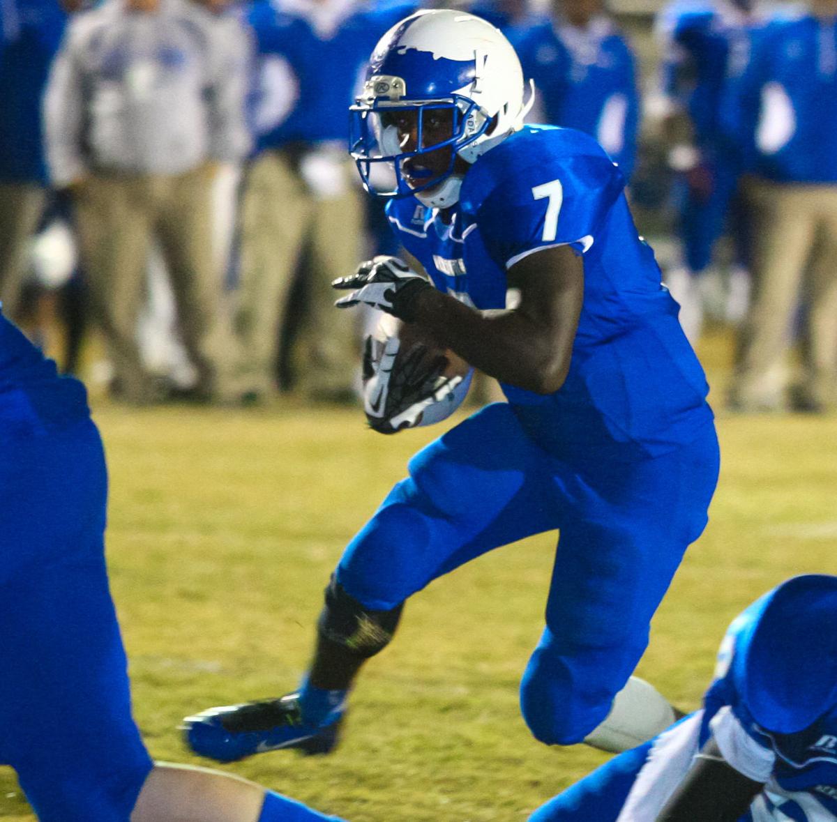 PREP BLITZ Reeltown runs past Hatton in Class 2A opening round