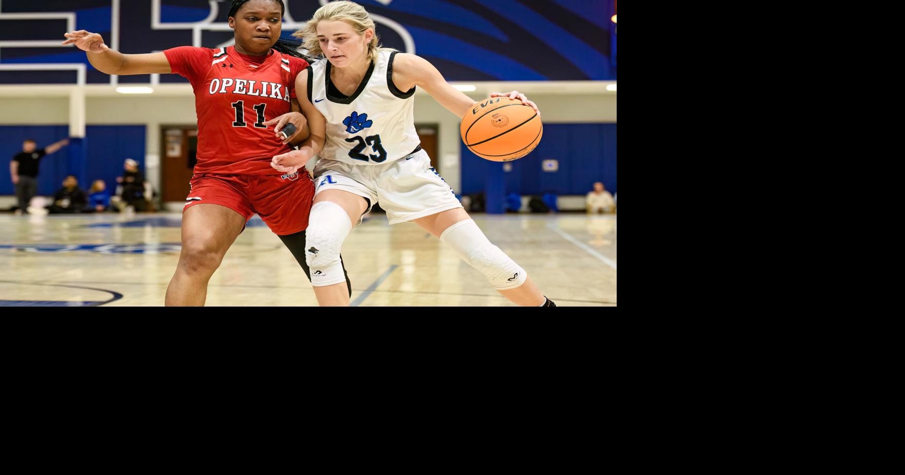 OANow.com - Through the lens: Auburn High basketball sweeps rival Opelika image