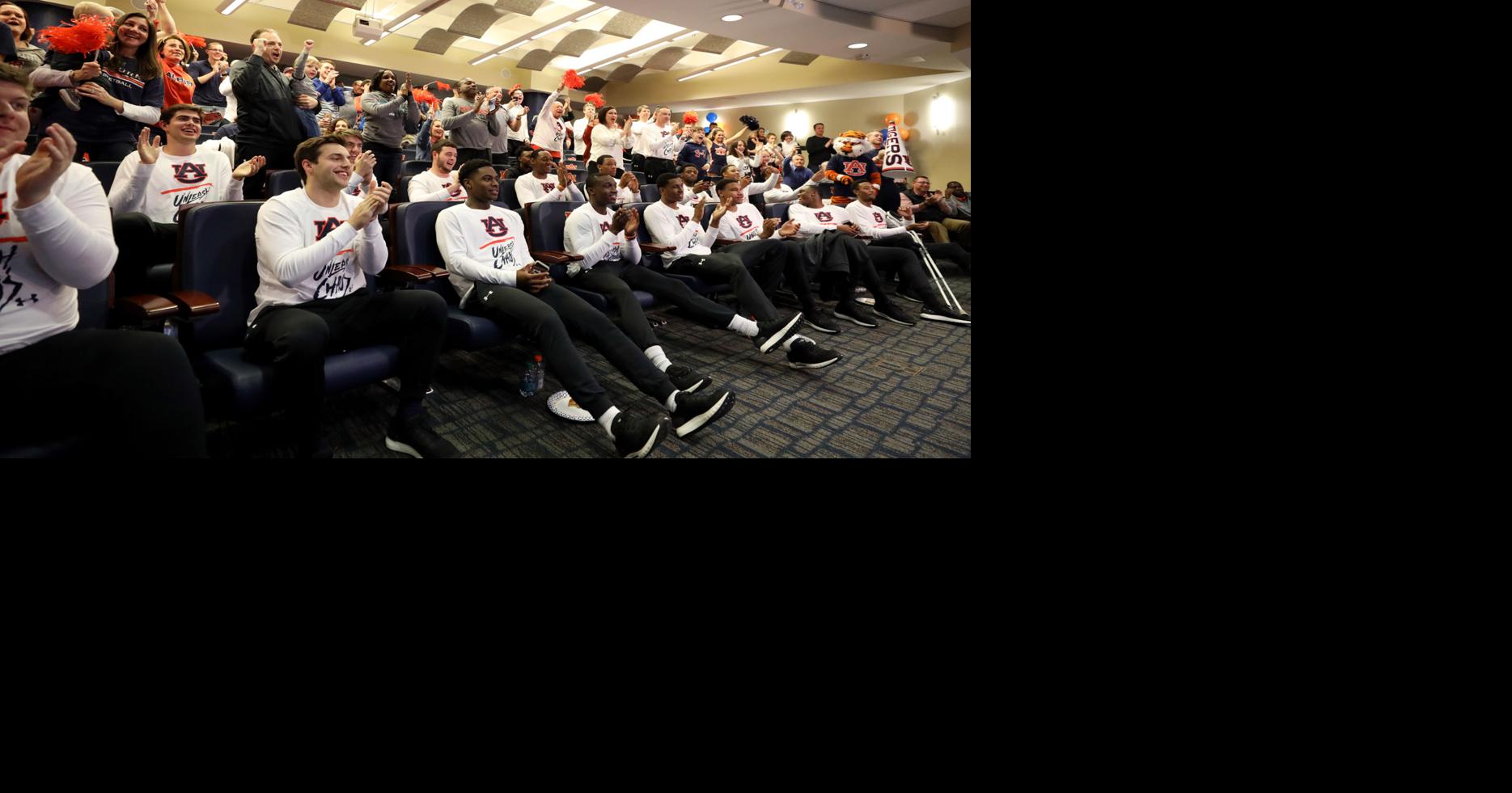 Auburn earns first NCAA Tournament bid in 15 years