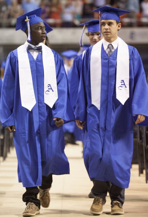 Auburn High School graduation Photo Gallery