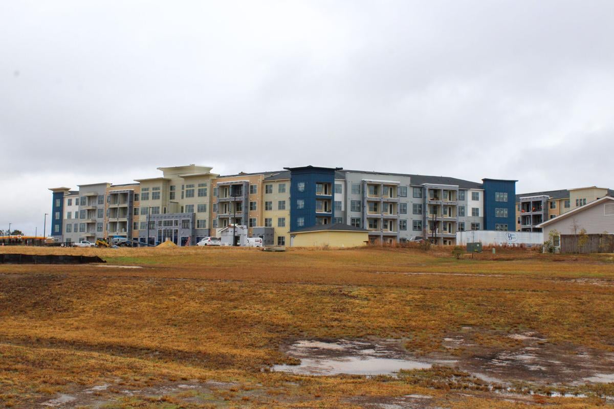 Apartments Being Built Near East Glenn Avenue Govt And Politics Oanow Com