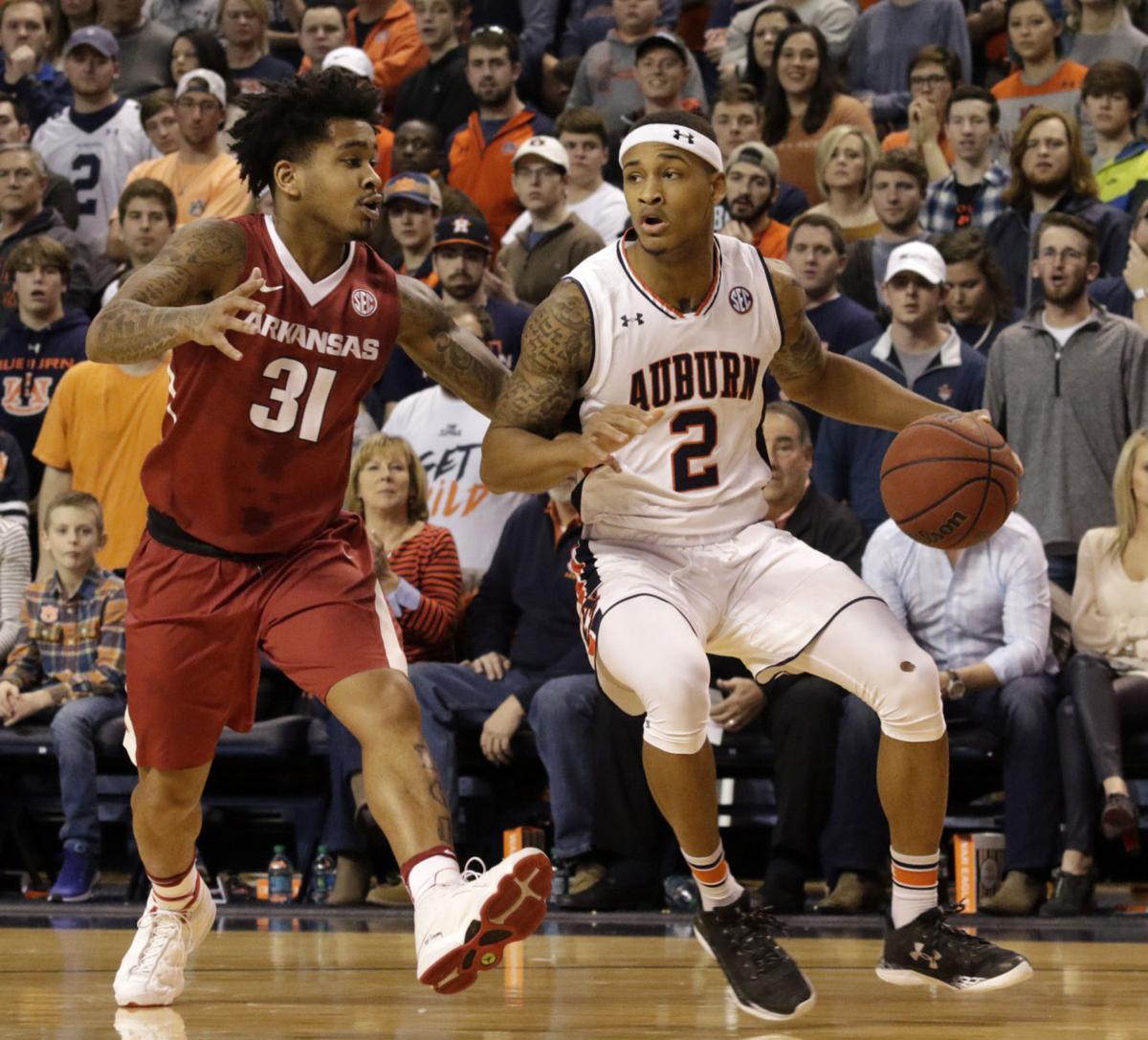 PHOTOS Auburn men's basketball vs. Arkansas Photo Gallery