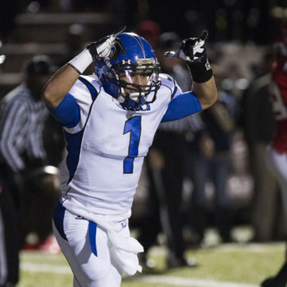 Prep Football Notebook Reports Auburn High S Taylor Commits To