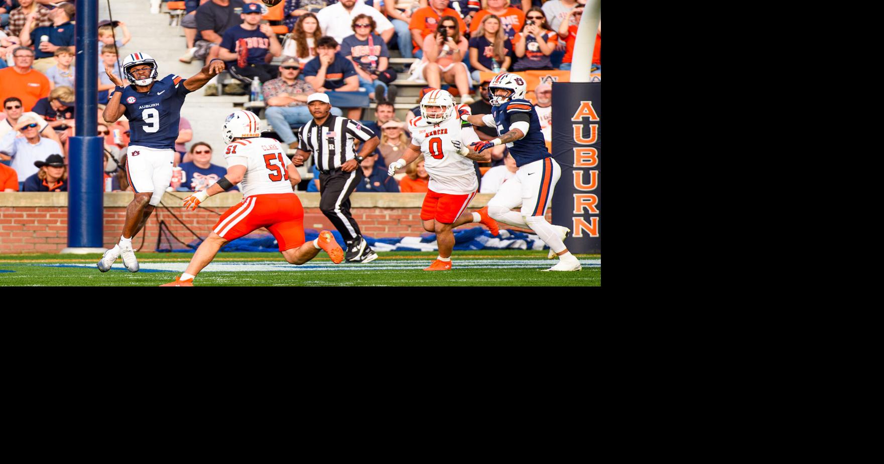 Auburn football: Knight leans on Arnold and Daniels in start