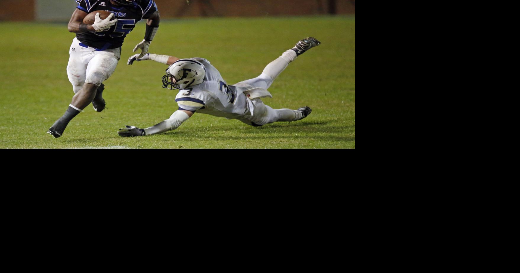 Auburn High’s Tyus Flakes commits to Indiana