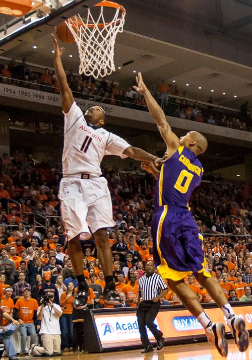 Men S Basketball Auburn Vs Lsu 38 Auburn University Sports