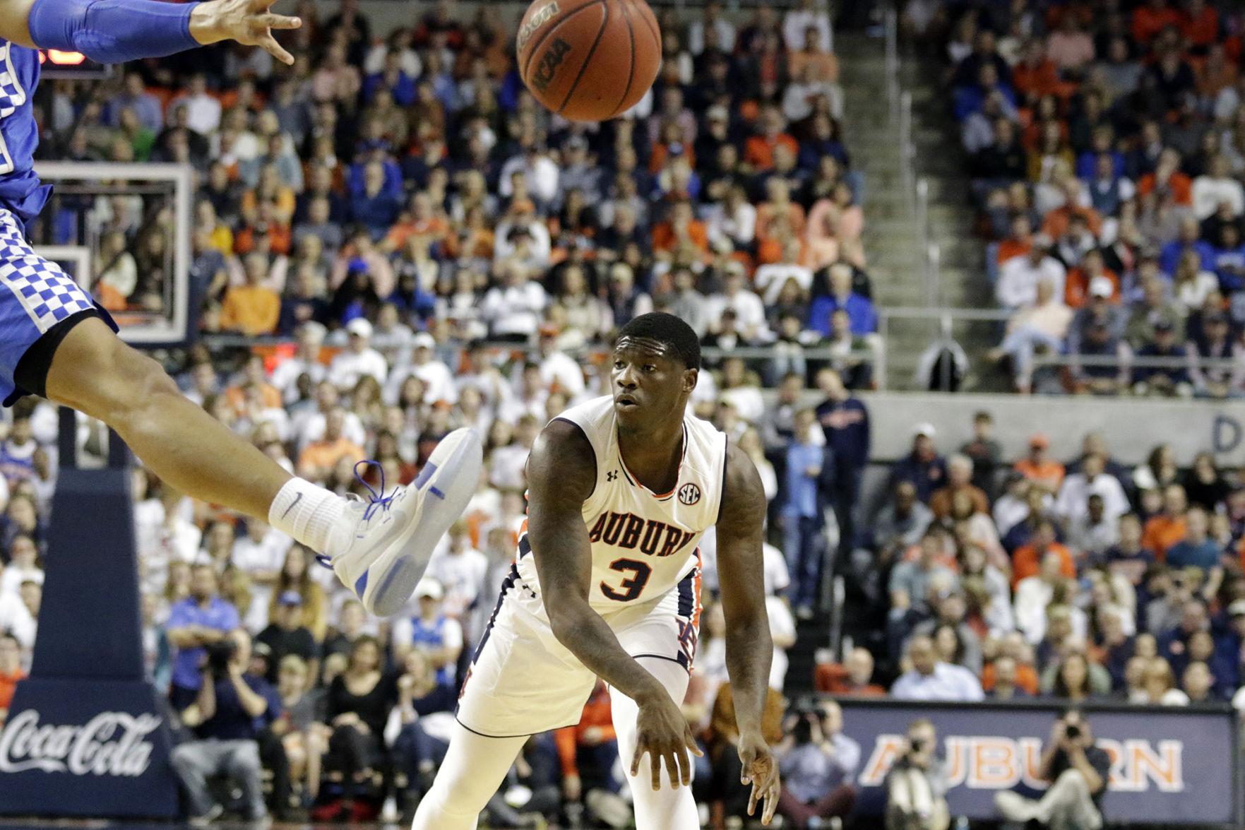 PHOTOS Auburn men's basketball vs. Kentucky Photo Gallery