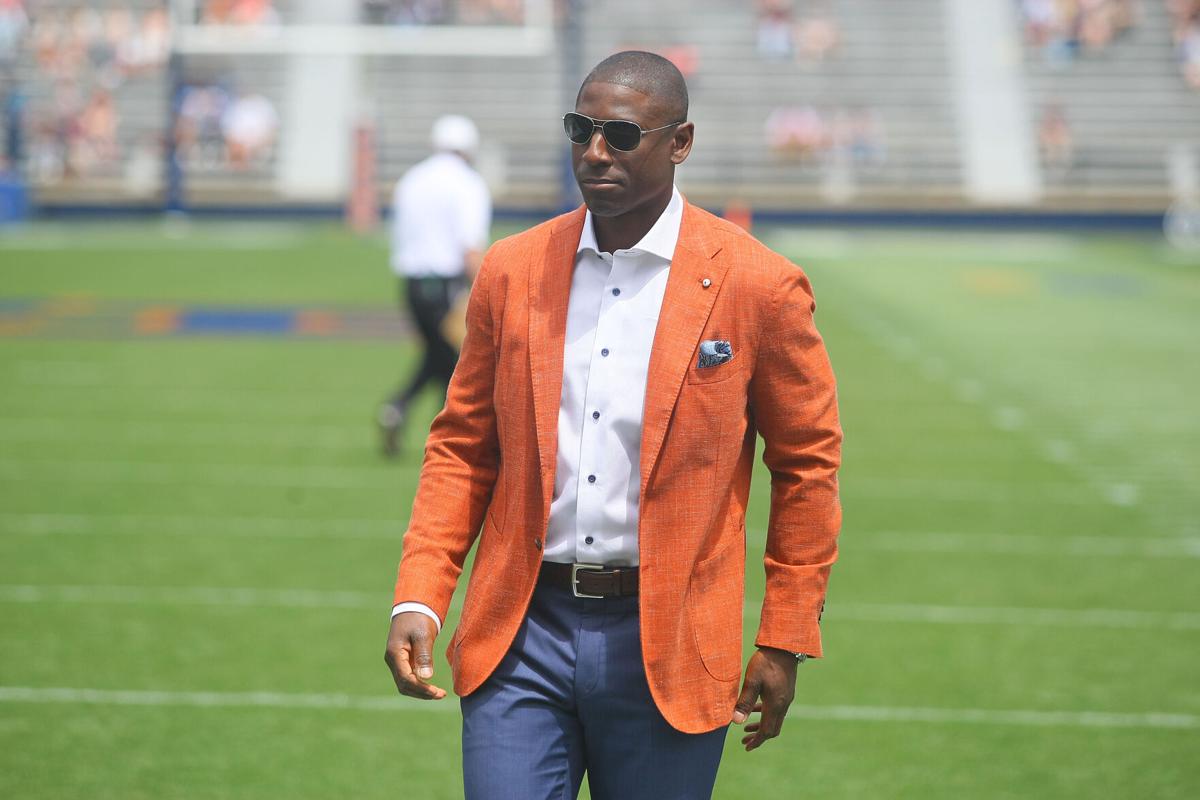 Allen Greene departs as Auburn athletics director