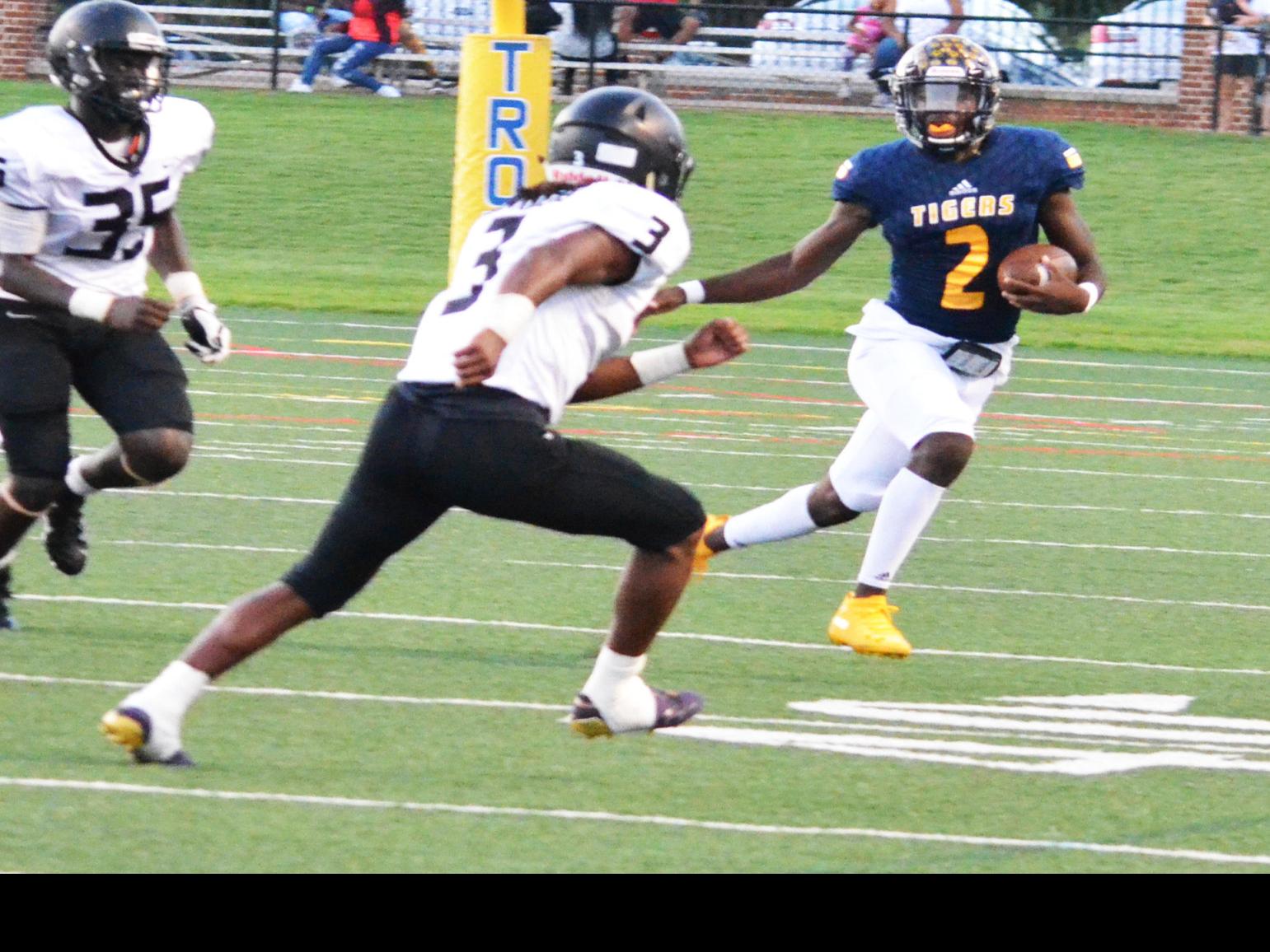 Consensus Four Star Receiver Kobe Hudson Signs With Auburn Post