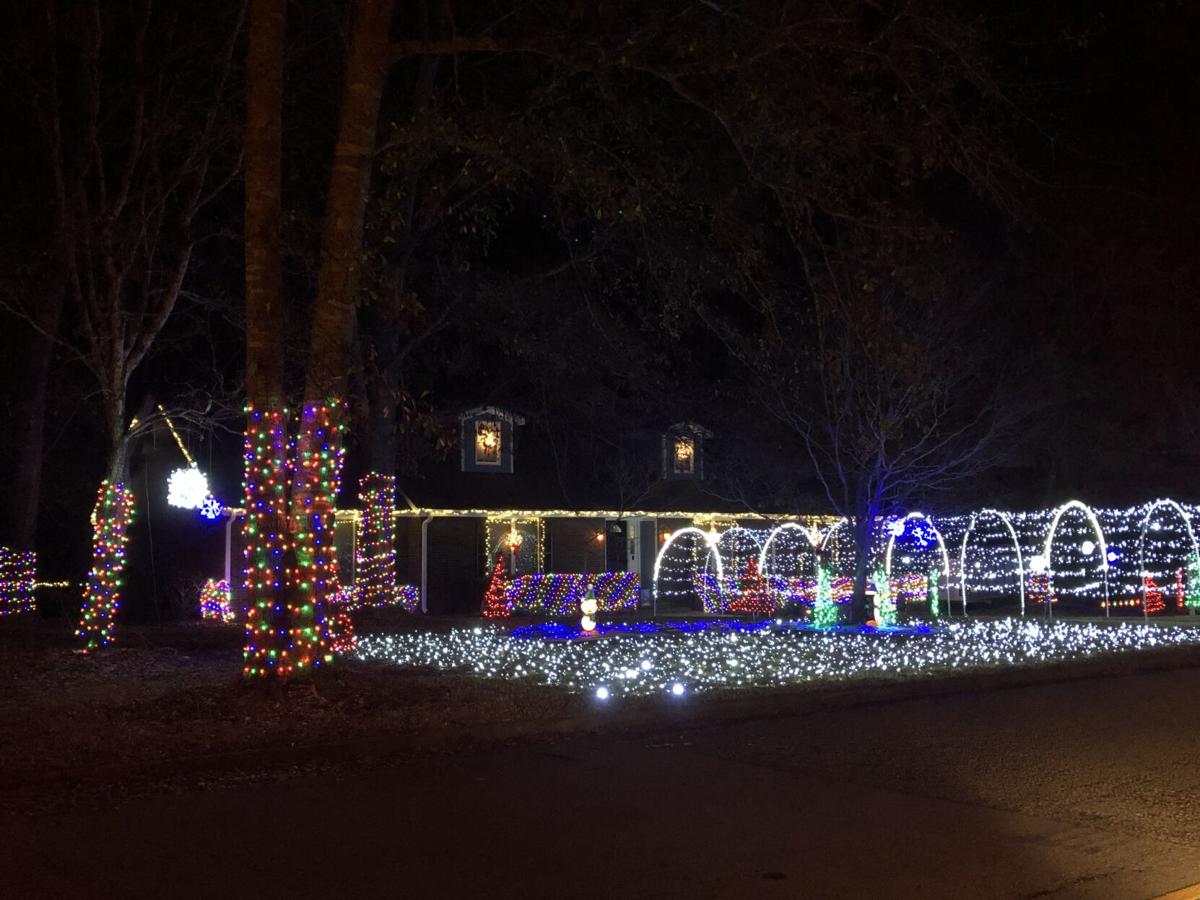 Lee County Al Christmas Lights 2022 Christmas Lights Map: Here's Where To See Decorations In The Auburn-Opelika  Area This Holiday Season | Local News | Oanow.com