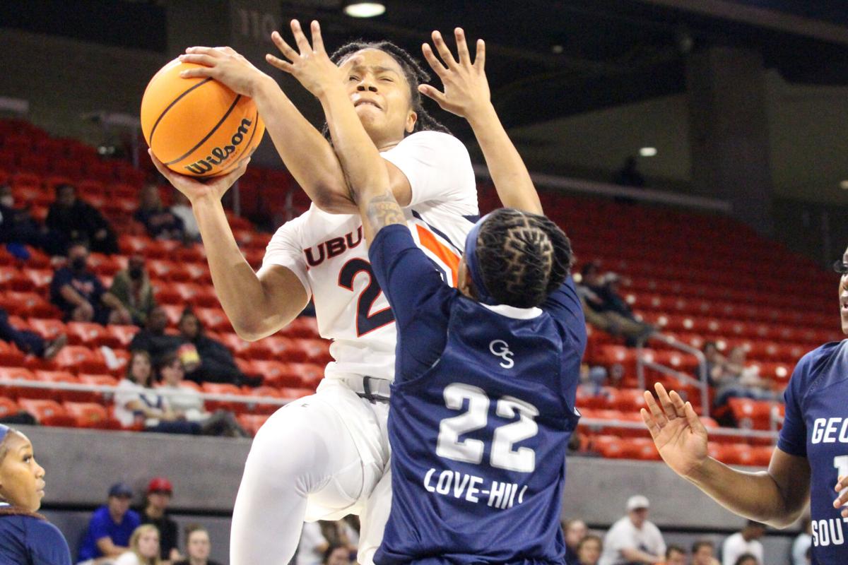 Wells' 19 not enough for Auburn in loss to Georgia Southern ...