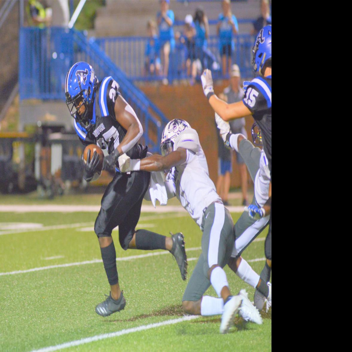 Diggs Leads Auburn High In Homecoming Rout Over Minor High Prep