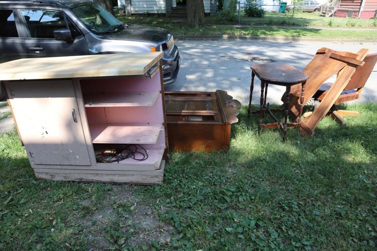City offering curbside neighborhood cleanups - keep an eye out for mail!