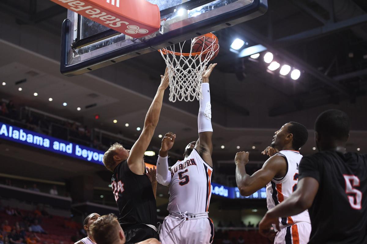 Auburn Suffers Overtime Exhibition Loss To Division Ii Barry