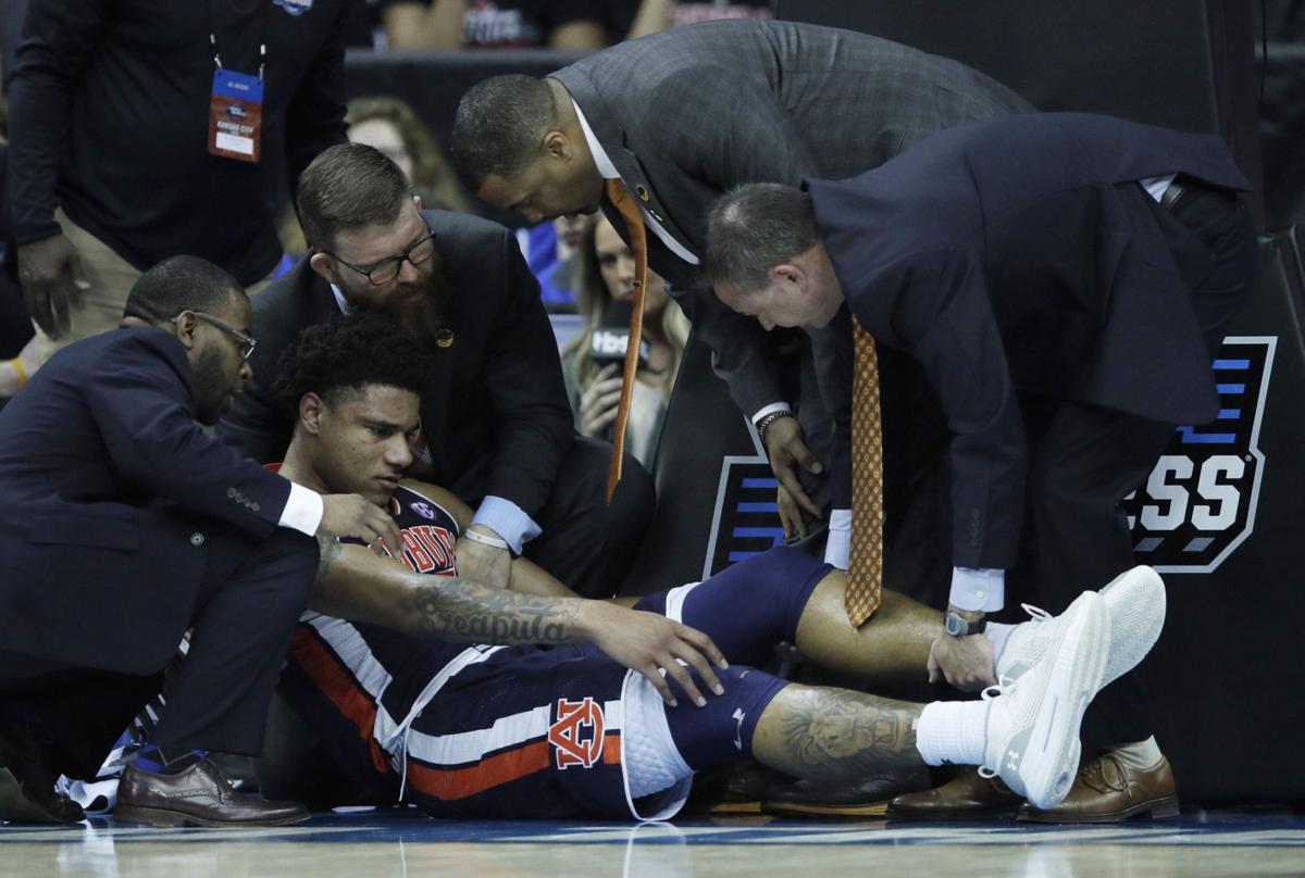 We Think The Injury Is Serious Auburn Is Heartbroken After Chuma