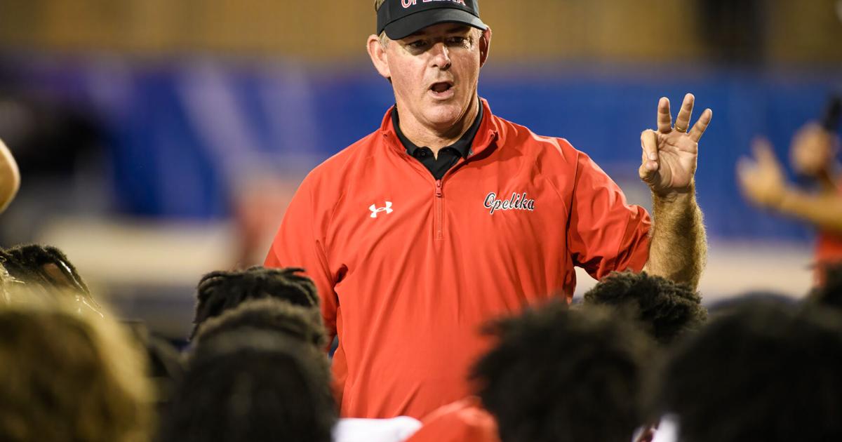 OANow.com - Opelika’s week-to-week improvement on defense has Bulldogs primed for region run image