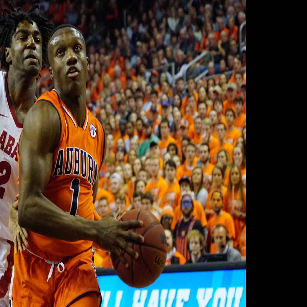 Auburn Rolls Over Alabama 84 63 For Rivalry Win Auburn