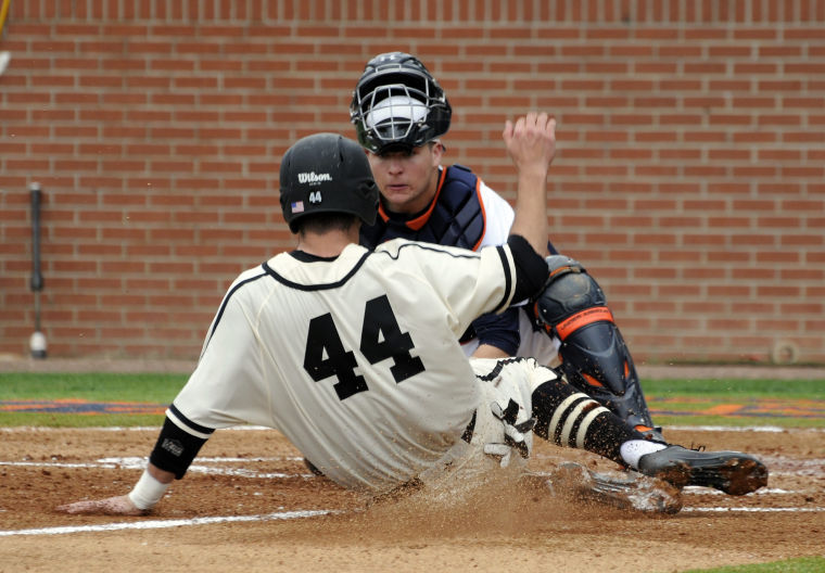 AUBURN UNIVERSITY BASEBALL: Tigers swept by No. 2 Vanderbilt to start SEC  season