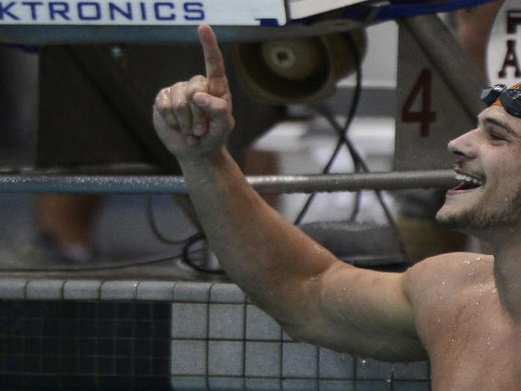 Brazilian Swimmers Hope To Go From Auburn To Olympic Gold In Rio Auburn University Sports News Oanow Com