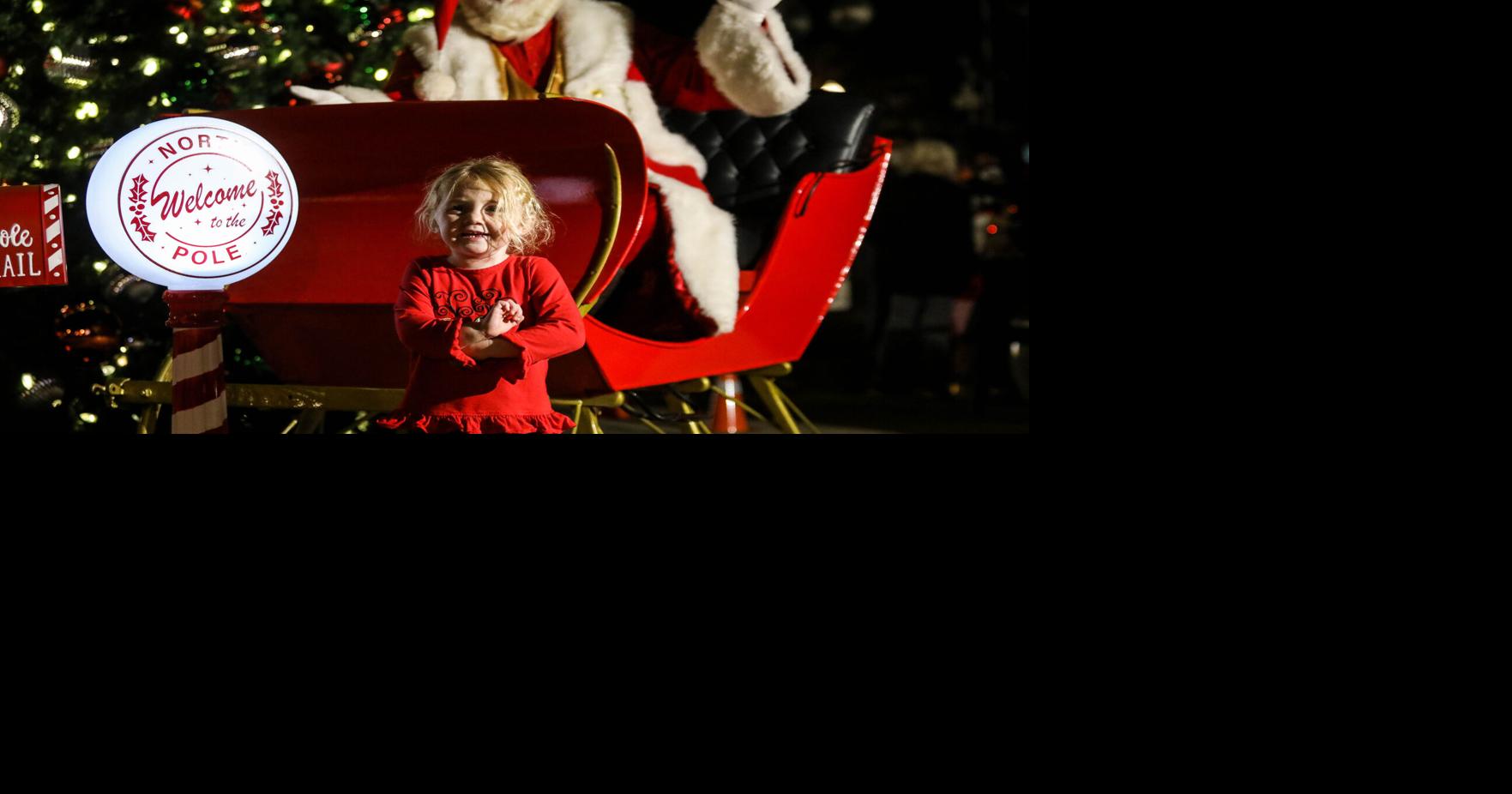 Thousands flock to Opelika for Christmas in a Railroad Town event