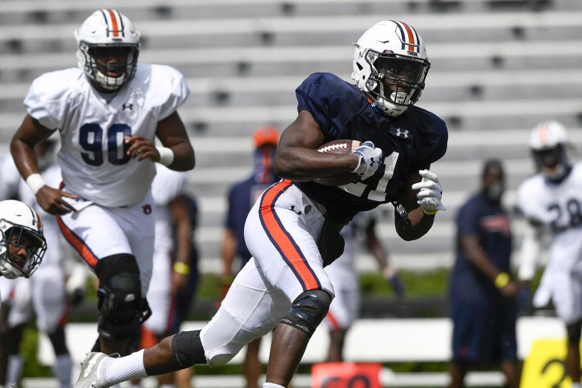 AU FB scrimmage