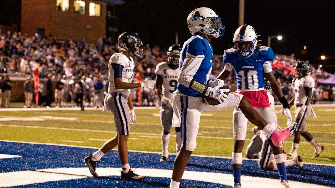 OANow.com - ‘Opportunity to compete’: Auburn High hosts star-studded IMG Academy hoping to impress the recruiters that always follow image