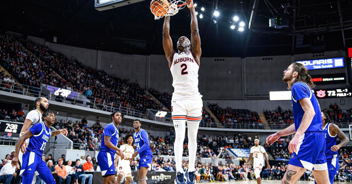 Auburn basketball wins Rocket City Classic