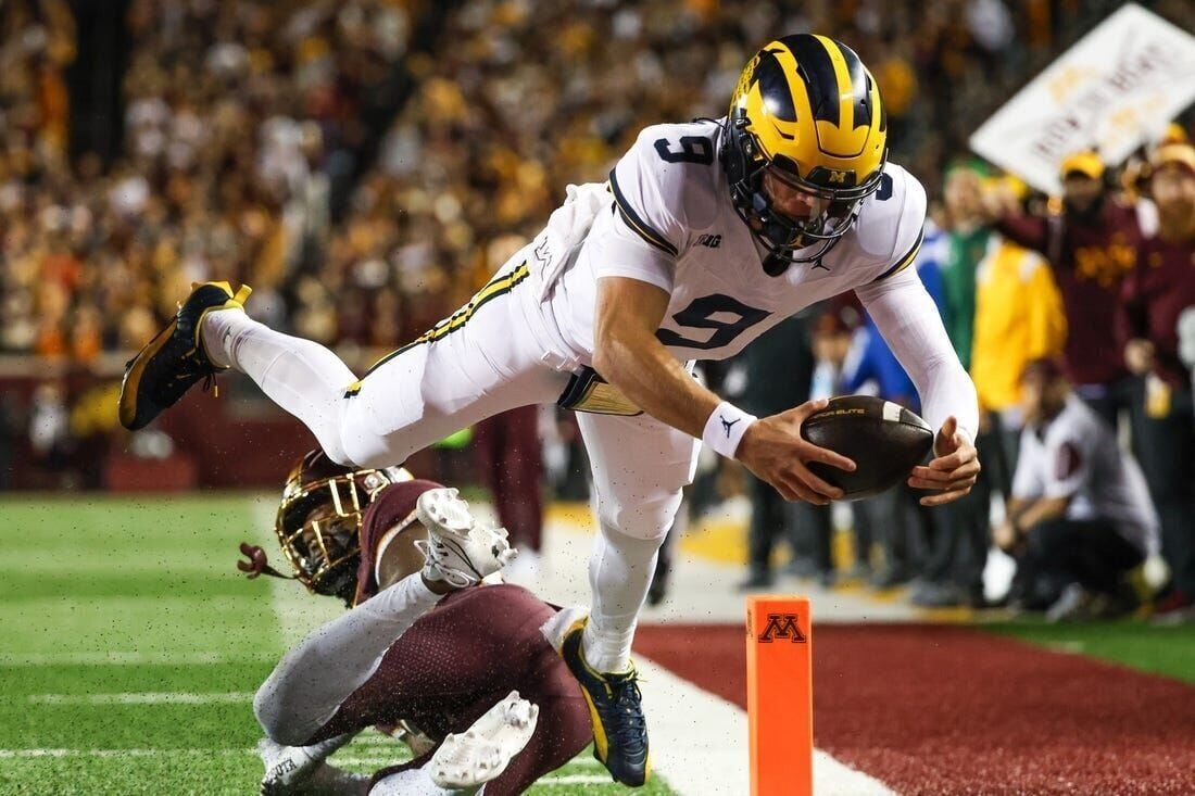 Tom Brady's Michigan Highlights  College Football Mixtape 