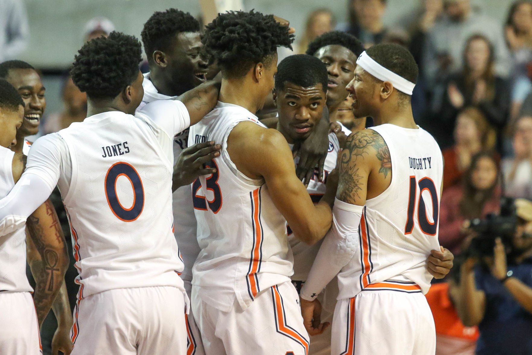 Devan Cambridge Ignites Auburn’s Offense In Bounce-back Win Over South ...