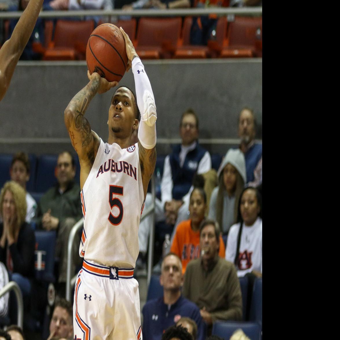 Auburn Calls On Fans Down In L A Set To Play At South Alabama