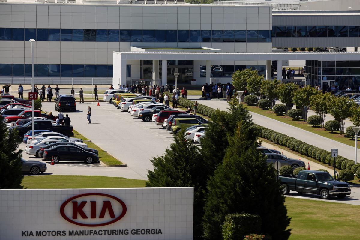 Man stable after being shot inside Kia plant in West Point, Ga. Local