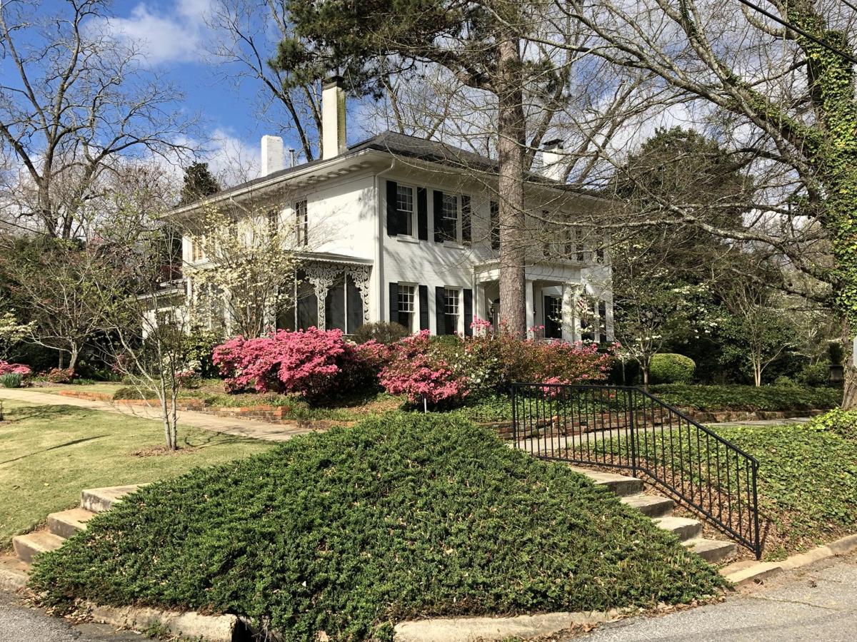 Take a blooming walk! Opelika's annual Azalea & Dogwood Trail returns