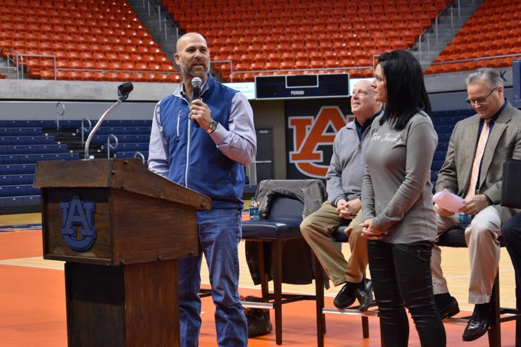 Hudson Family Foundation honors Legends Club students - Auburn