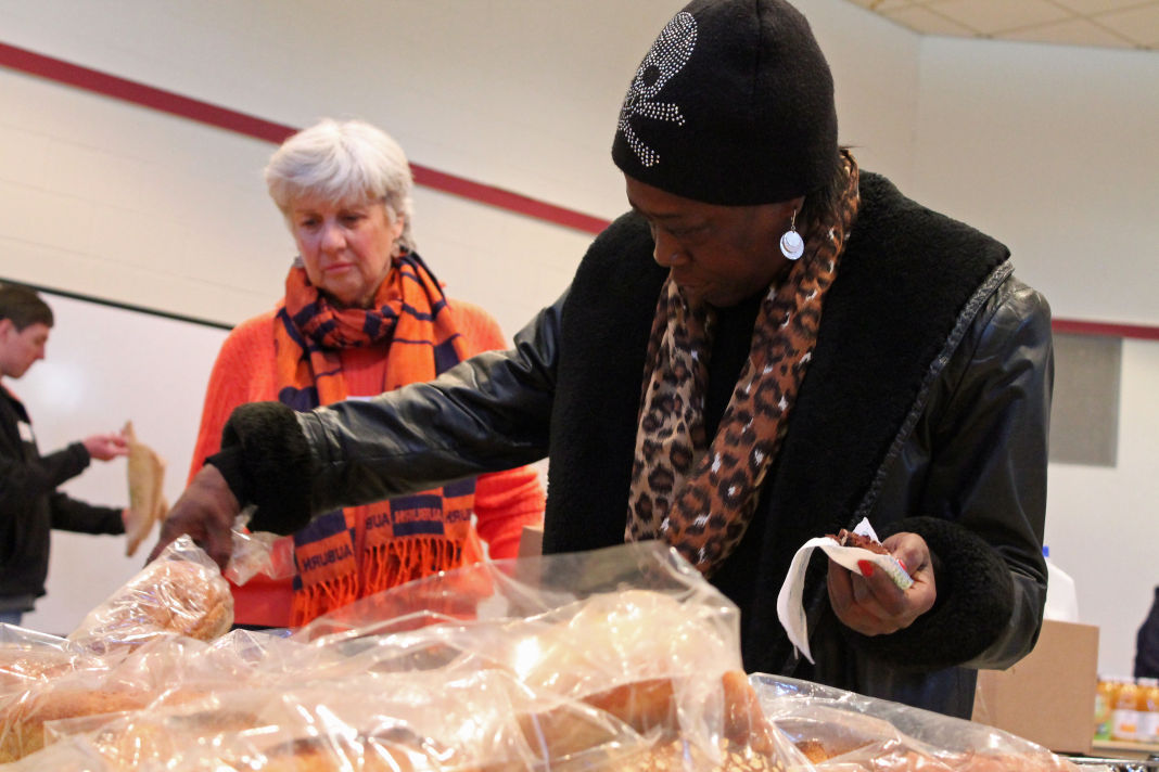 Auburn United Methodist Christmas Market 2022 Auburn United Methodist Church Food Pantry Readies For Holidays | Local  News | Oanow.com