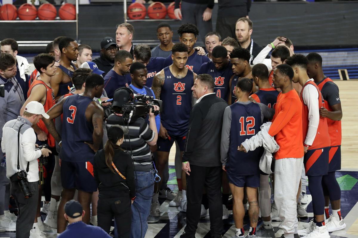 It S Been A Long Road Auburn S Castoffs Misfits Fly Together To