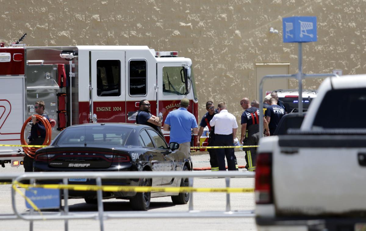 Three killed in apparent murdersuicide at Tallassee Walmart Latest