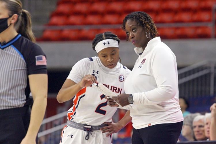 Ketara Chapel named Auburn women's basketball assistant coach