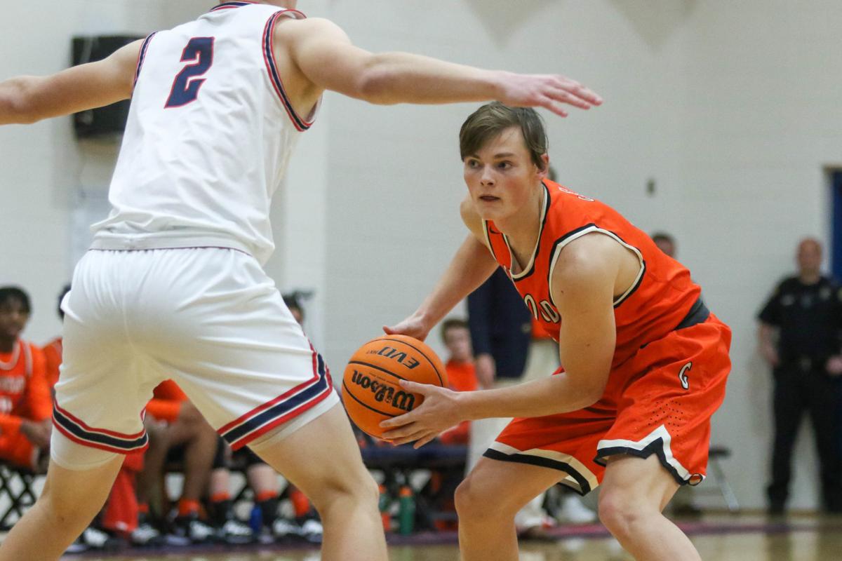Glenwood S Ethan Craw Adjusts To Life In America Through