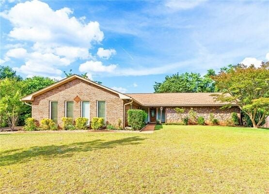 3 Bedroom Home in Opelika - $279,900