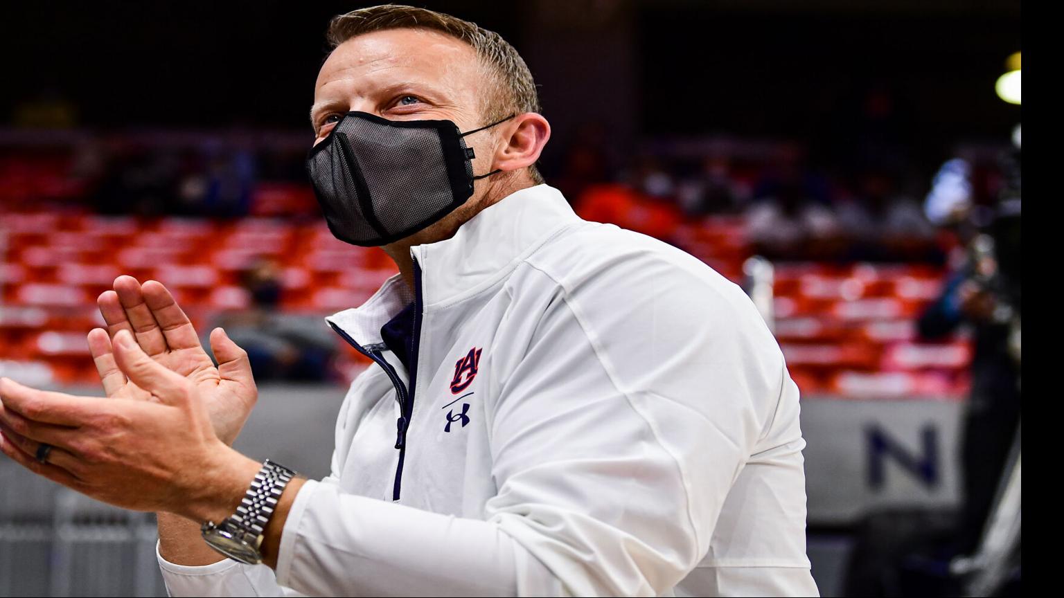 Bryan Harsin Outlines What Auburn Players Can Expect From Offseason Workouts Auburn University Sports News Oanow Com