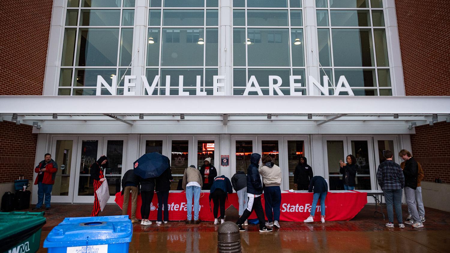After rush to basketball gate, Auburn University ‘reviewing feedback and video footage’ to develop plans for future games